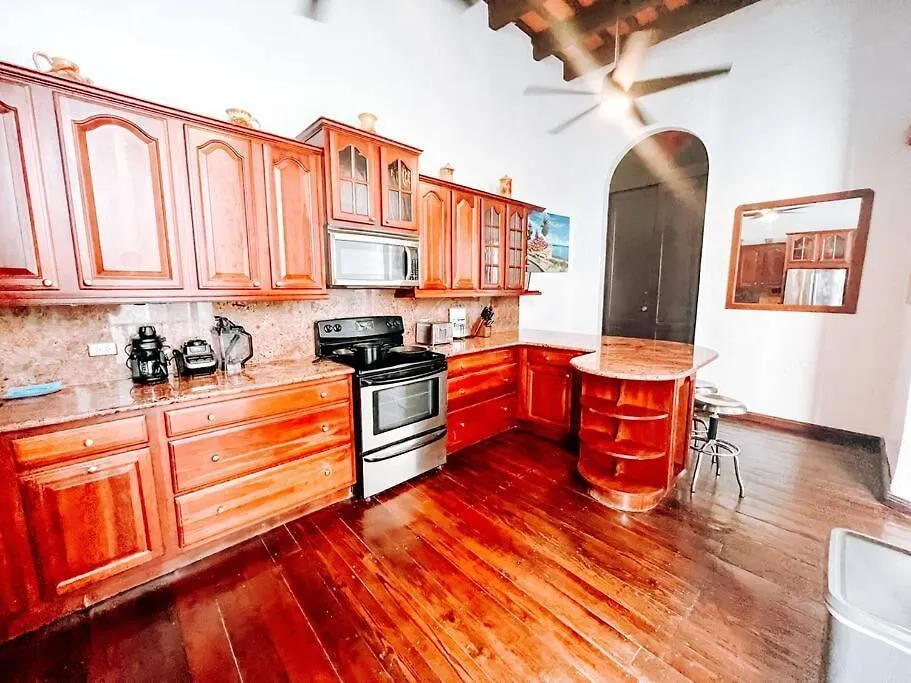 Tanca 255 Spacious Colonial House @ Old San Juan Lejlighed